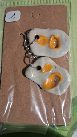 Boucles d'oreilles blanc...